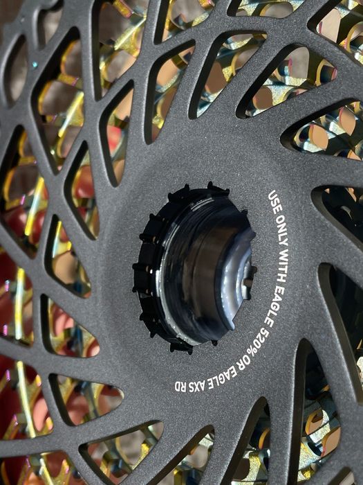 Венец касета SRAM XX1 Eagle AXS 12ск 10-52 520% XG-1299 Rainbow