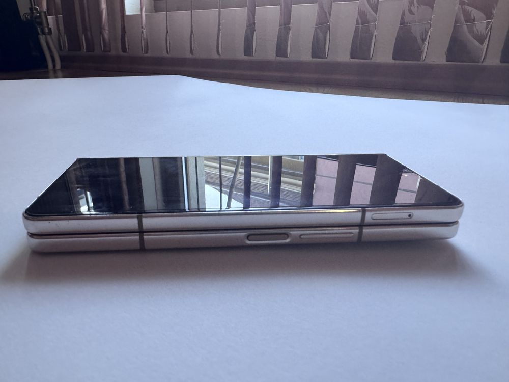 Samsung galaxy fold 4