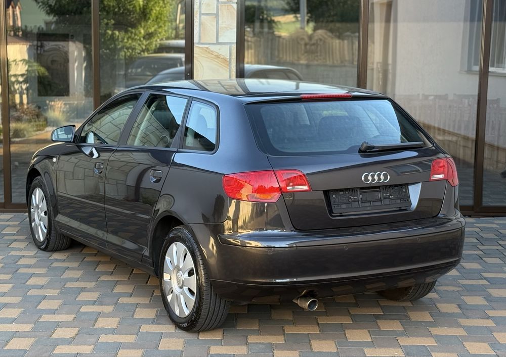 Audi A3 ~Import Germania~ 1.6MPI 102CP clasic ~BOSE~Istoric km benzina