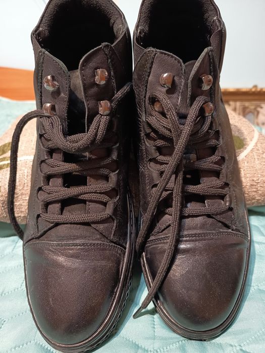 Мъжки боти от естествена кожа (набук)