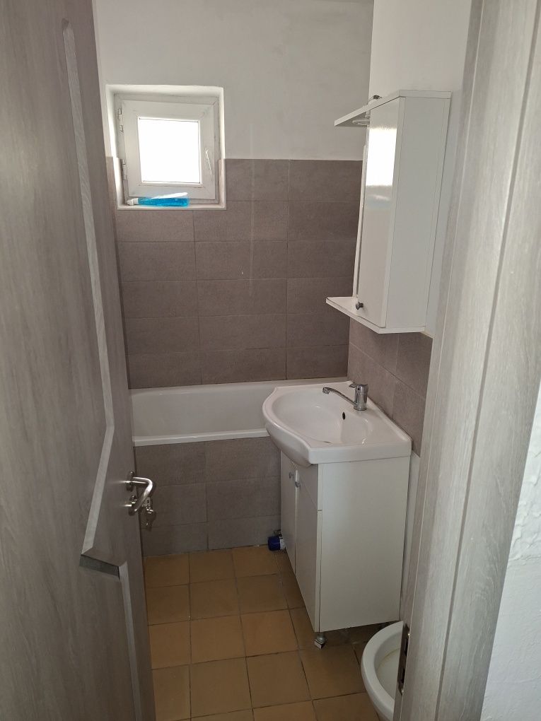 Apartament 2 camere de inchiriat