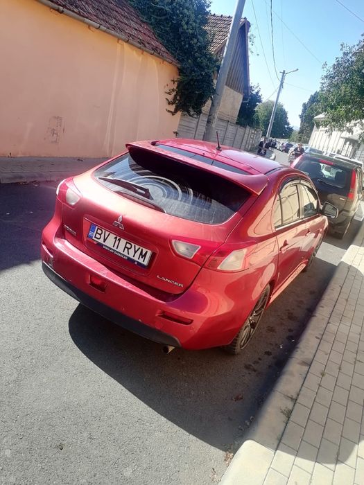 Mitsubishi lancer