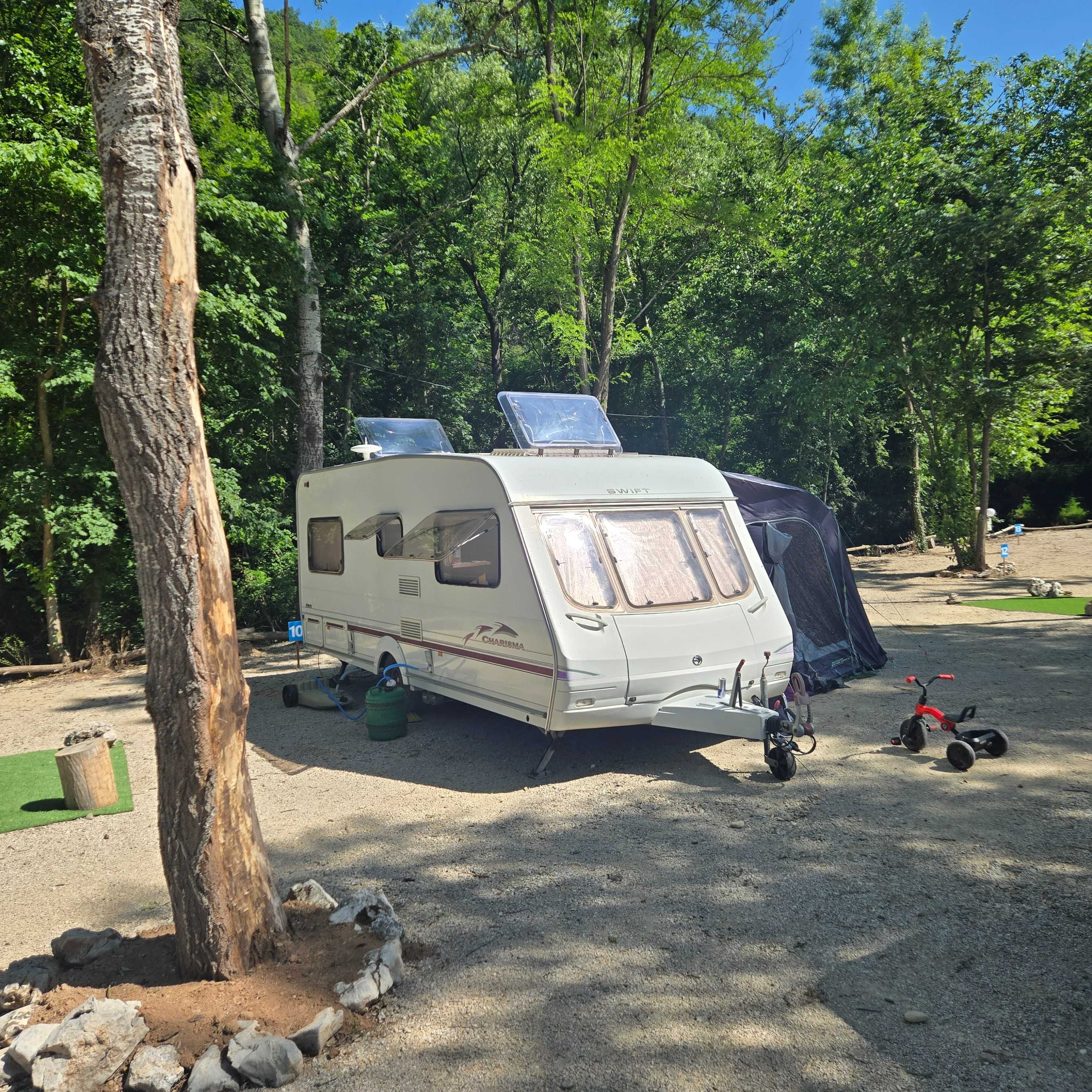 Каравана SWIFT CARISMA 550 4-5 спални места