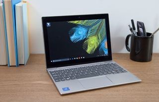 Лаптоп 2в1 LENOVO Miix 320-10icr, 10.1’ Touch