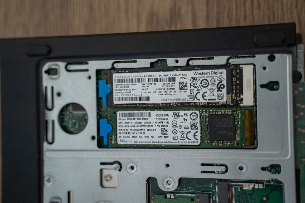 Lenovo ThinkStation P330 Tiny i7-8700T 16Gb RAM 768GB SSD
