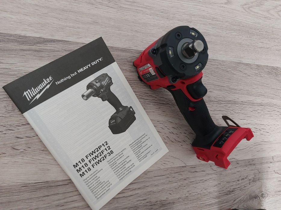 Pistol impact mic milwaukee M18 FIW2F12, 350 nm, nou