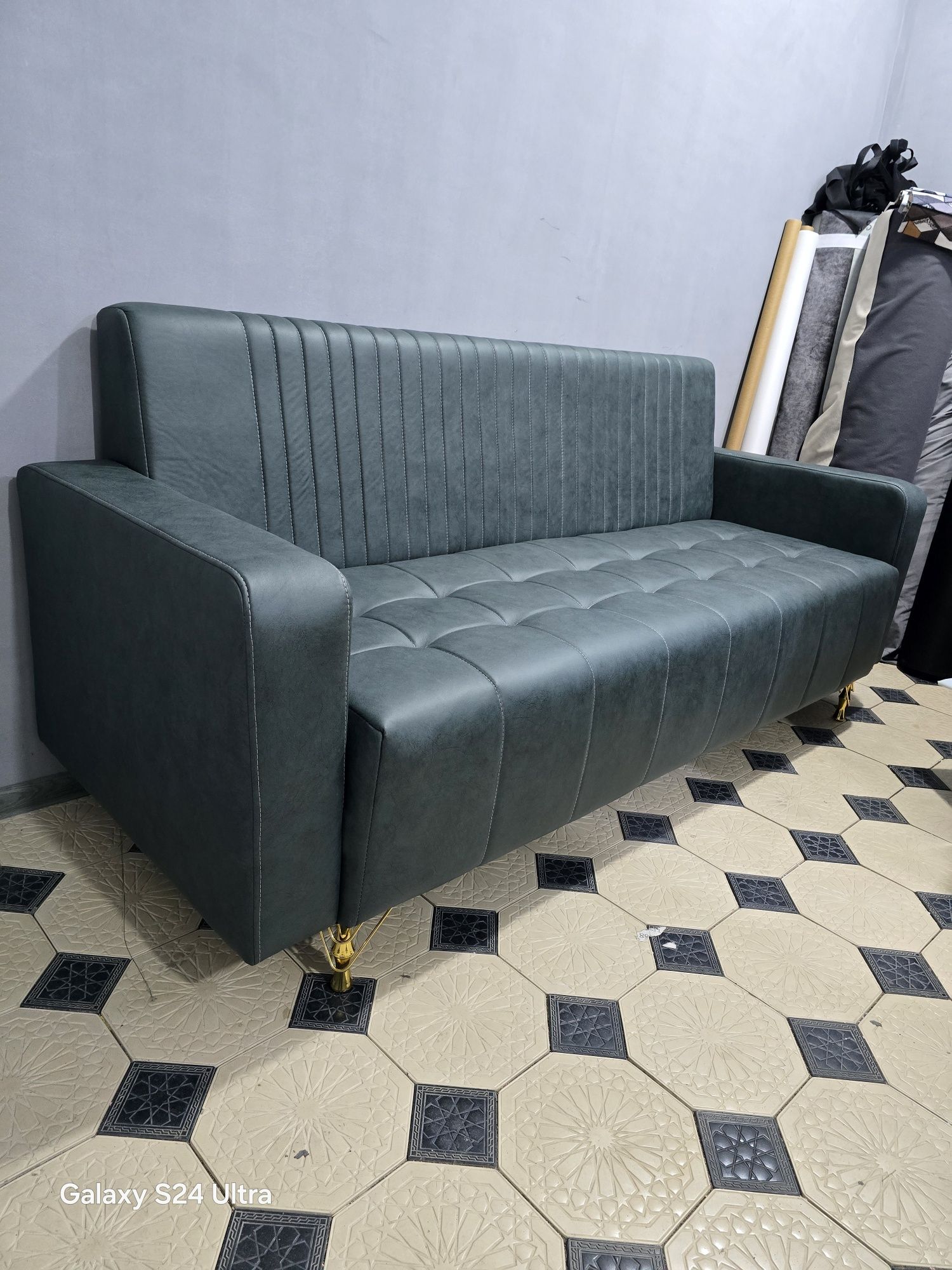Yumshoq mebel devan kreslo