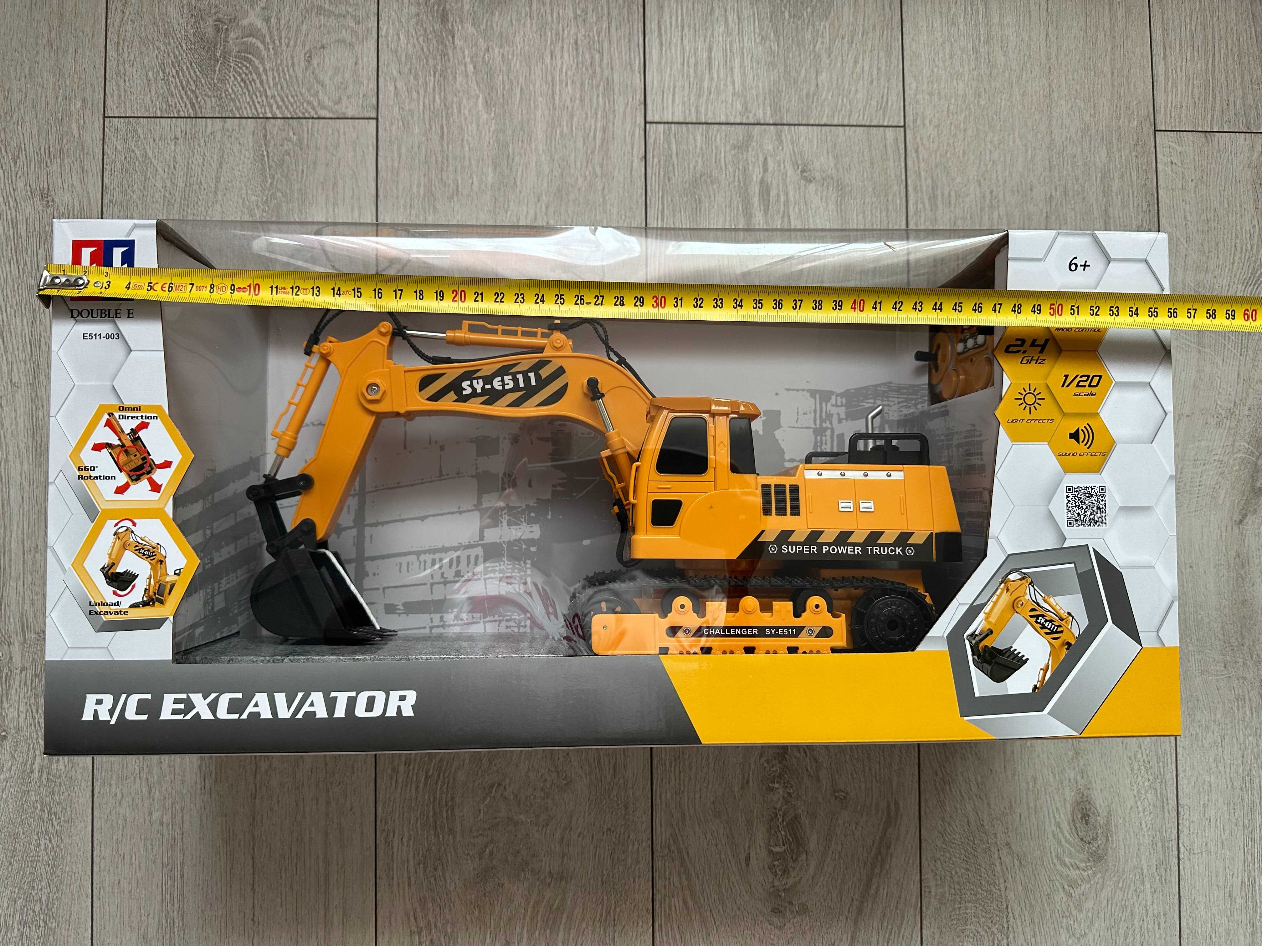 Excavator RC Double Eagle E511 1:20