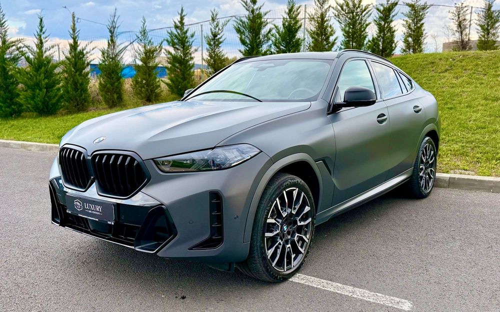 BMW X6 Primul proprietar / Colant mat de nouă