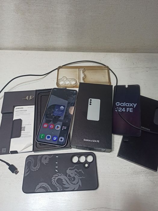 Samsung Galaxy S24 FE / Самсунг Галакси С24 ФЕ / 128 гб