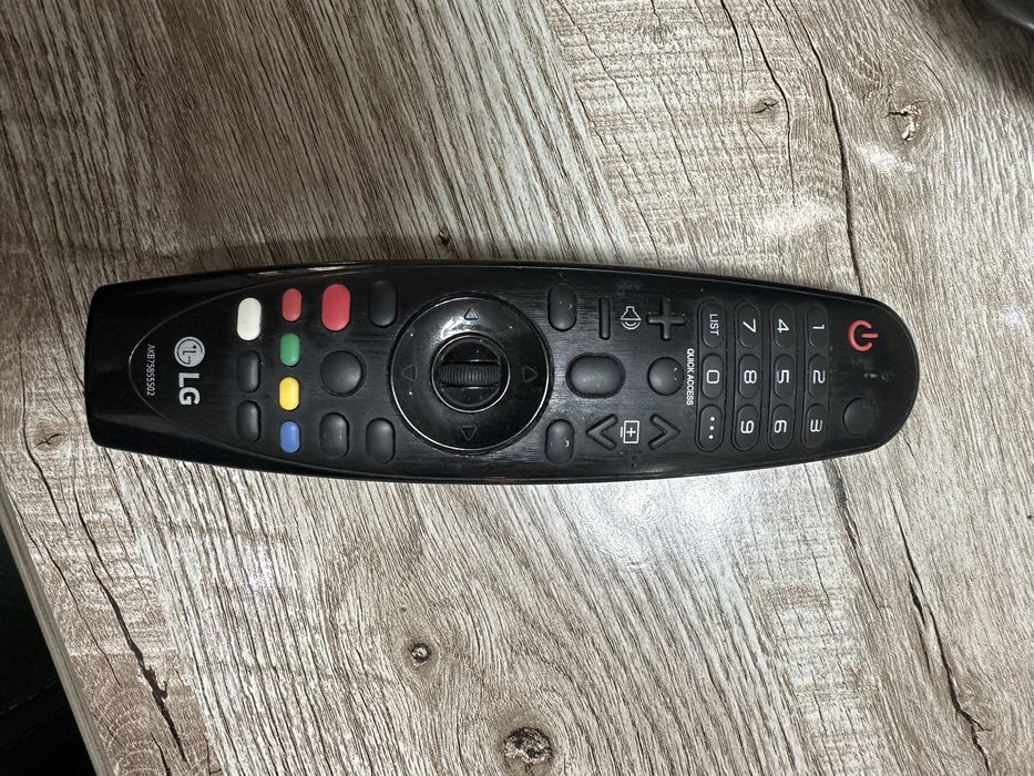 Lg 55 talik  televizorni Mishkalik Puliti sotiladi