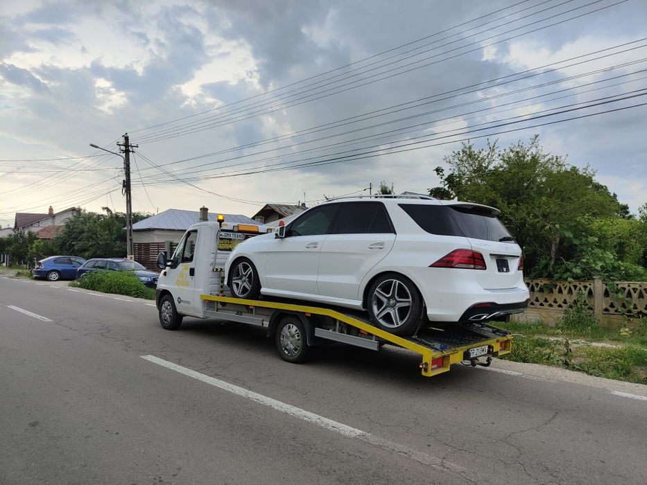 Vând Autoplatformă Fiat Ducato
