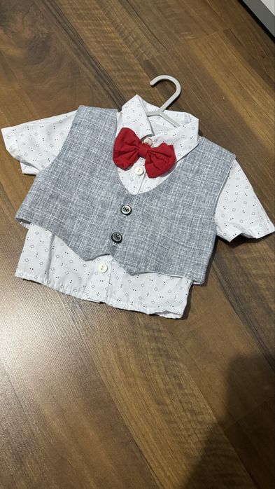 Costumas 5 piese bebe marimea 74