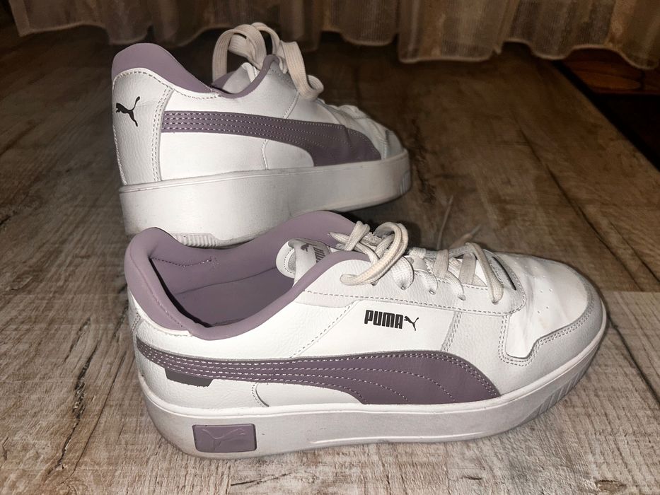 Обувки Puma лилави