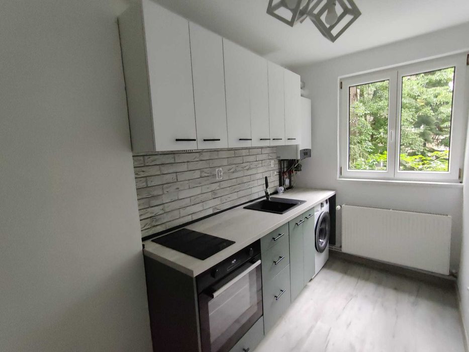 Apartament 2 camere Cornisa /Complet renovat/ UMF UMFST Spital Centru