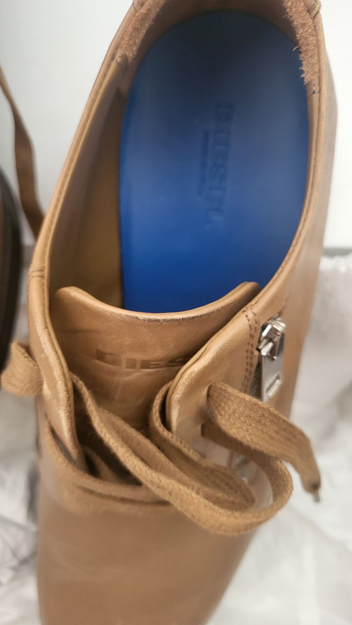 Обувки Diesel derby vicios Zip. 44
VICIOUS Derby Shoes