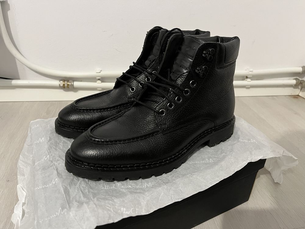 Ghete din piele neagra Massimo Dutti, marimea 41 - barbati