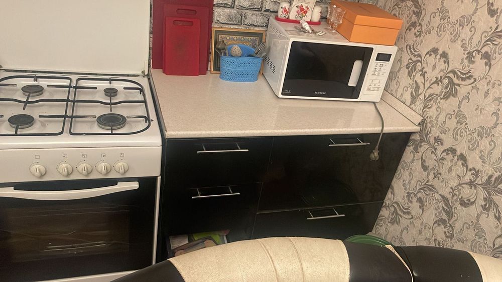 Кухонный гарнитур