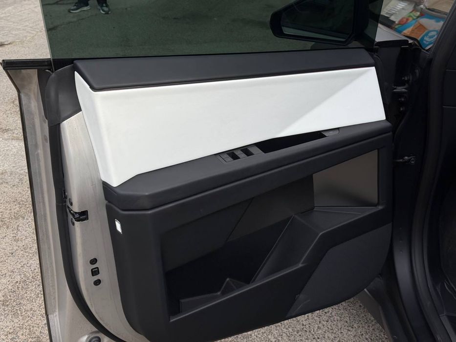 Tesla Cybertruck