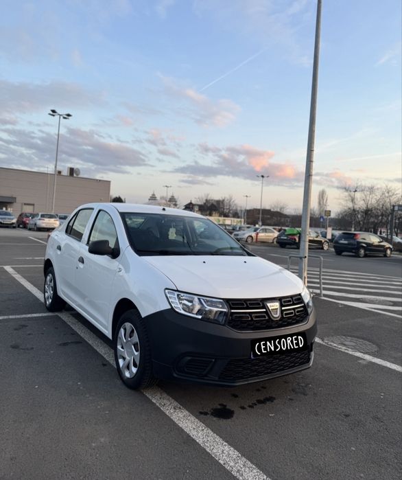 Vând dacia logan