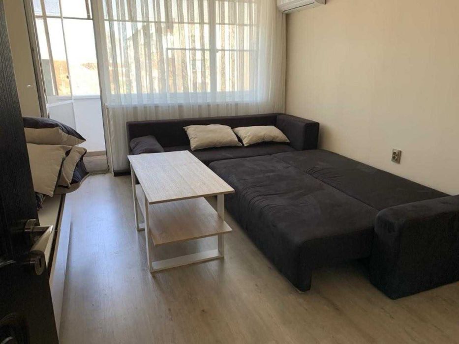 Дава се под наем Двустаен апартамент в Пловдив, Съдийски - 66 кв.м за 300 € - Снимка #1