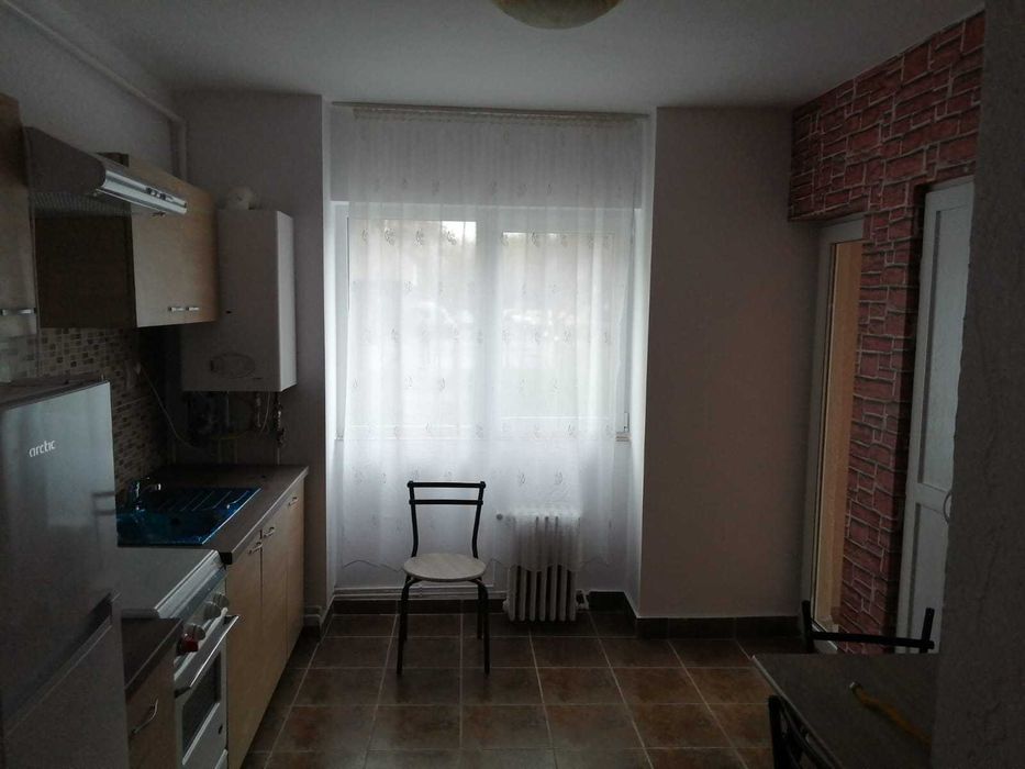 Apartament de închiriat Micro 16
