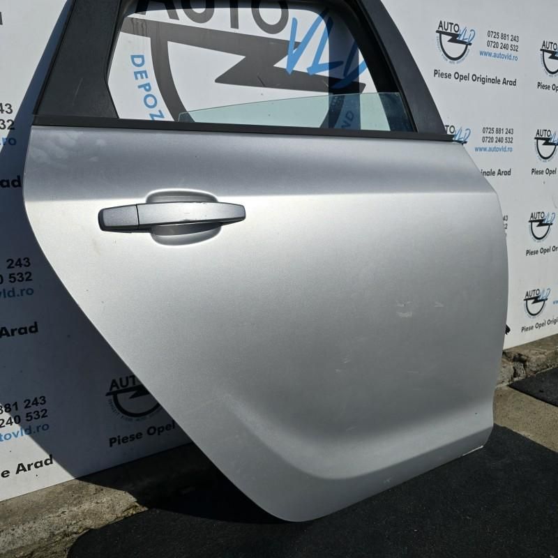 Portiera usa dreapta spate Opel Astra J Facelift
