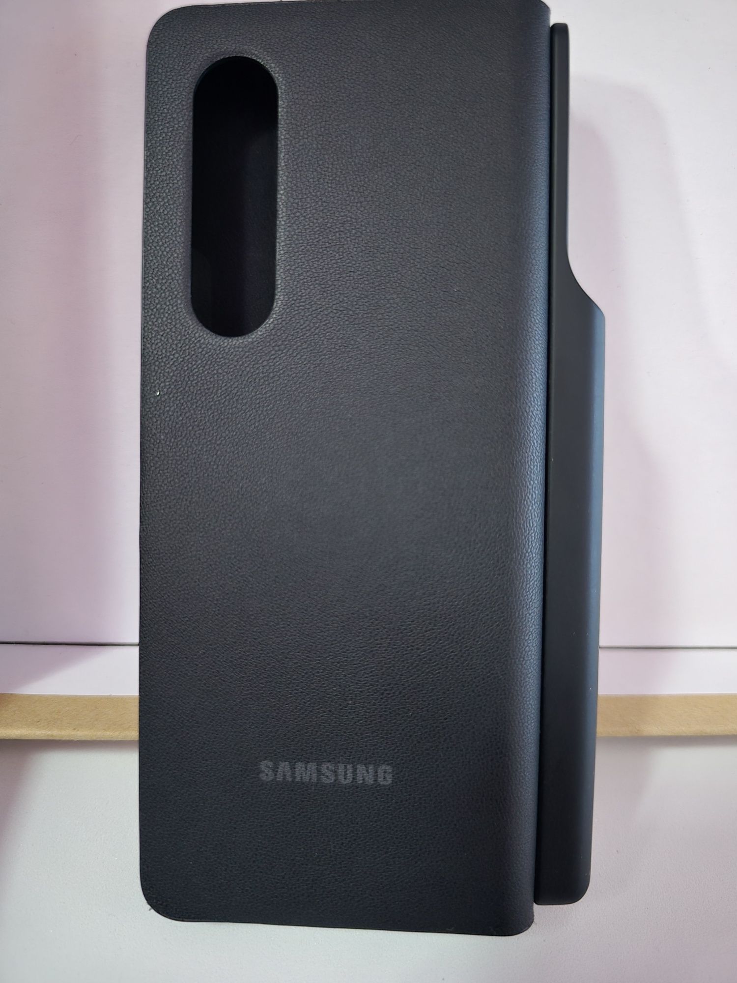Samsung galaxy Z fold 3