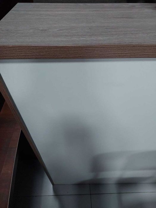 Ресепшн готовый распродажа  витрины