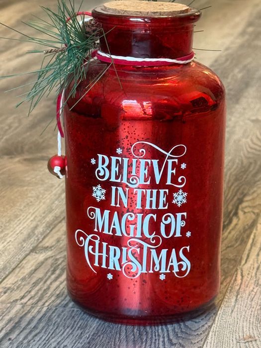 Bradut si decorațiuni de Crăciun