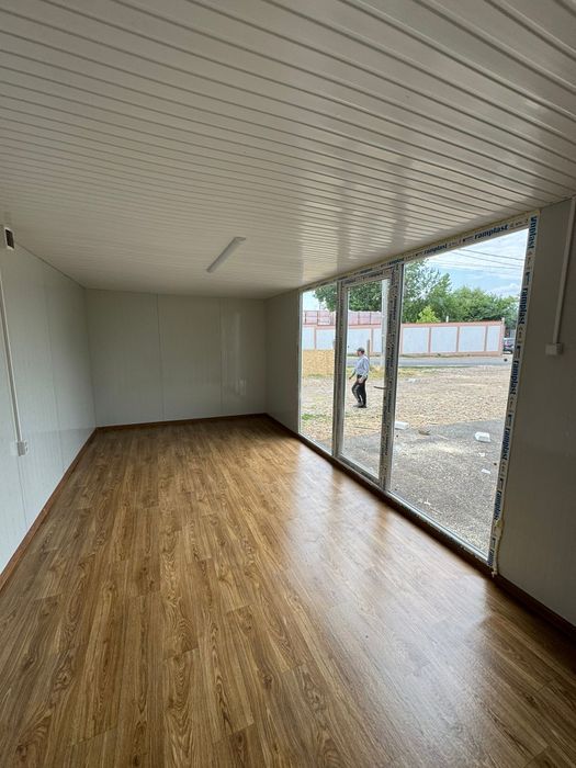 Vând containere modulare