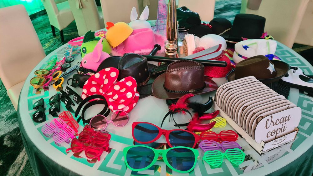 Cabina foto/ Platforma 360/ Baloane fum/ Baloane explozive/ Fum Greu