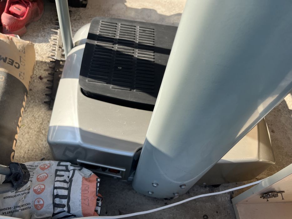 Aparat vibromasaj CrazyFit