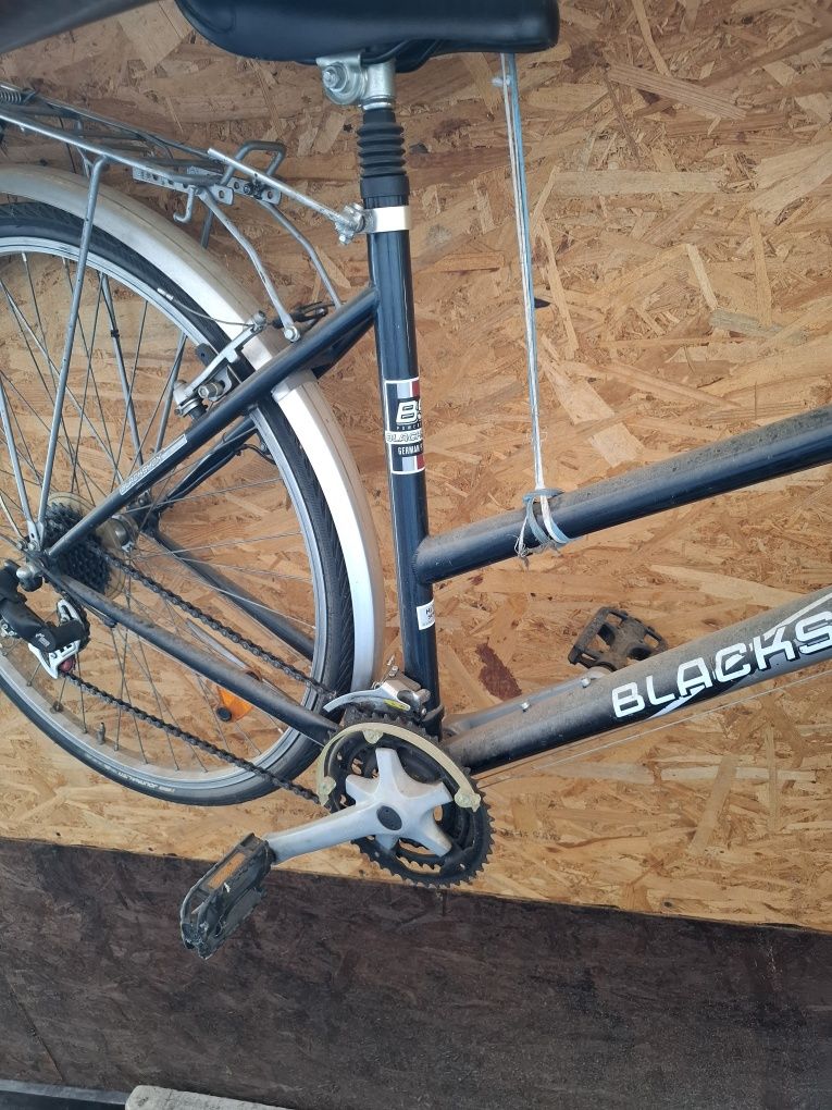 Bicicleta roți 28 impecabila