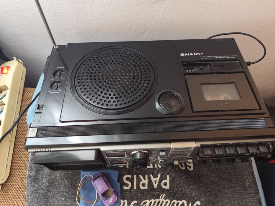 Radiocasetofon sharp vintage