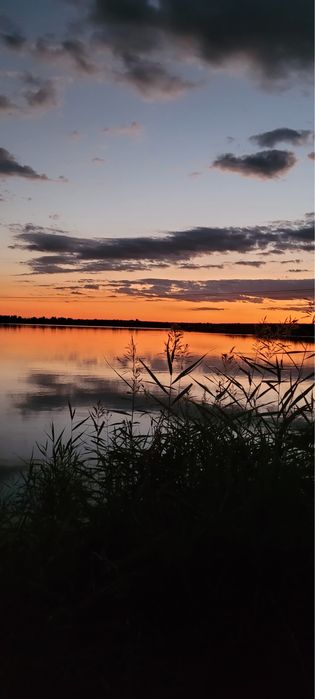 Teren intravilan situat pe malul lacului
