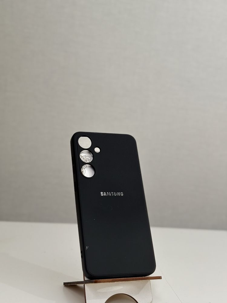 чехлы на s24+