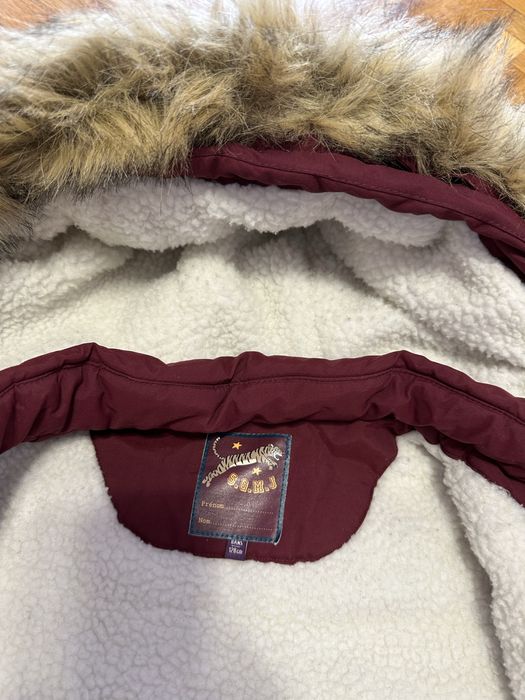 Зимно яке с пухкава качулка много топло