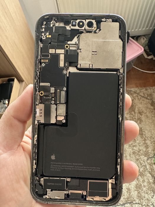 Placa de baza Phone 14 Pro Max carcasa, baterie, camera- fara ecran