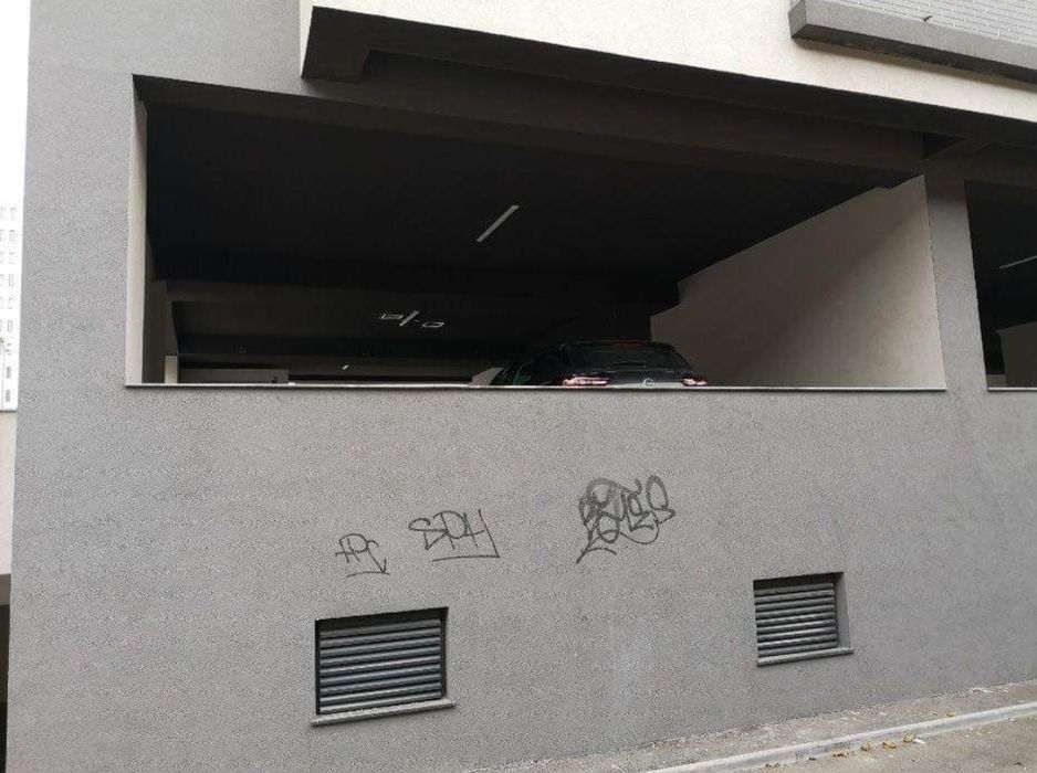 Garaj - Loc de parcare