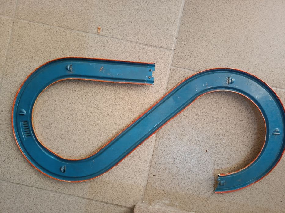 Немско вагонче, релса и моторче