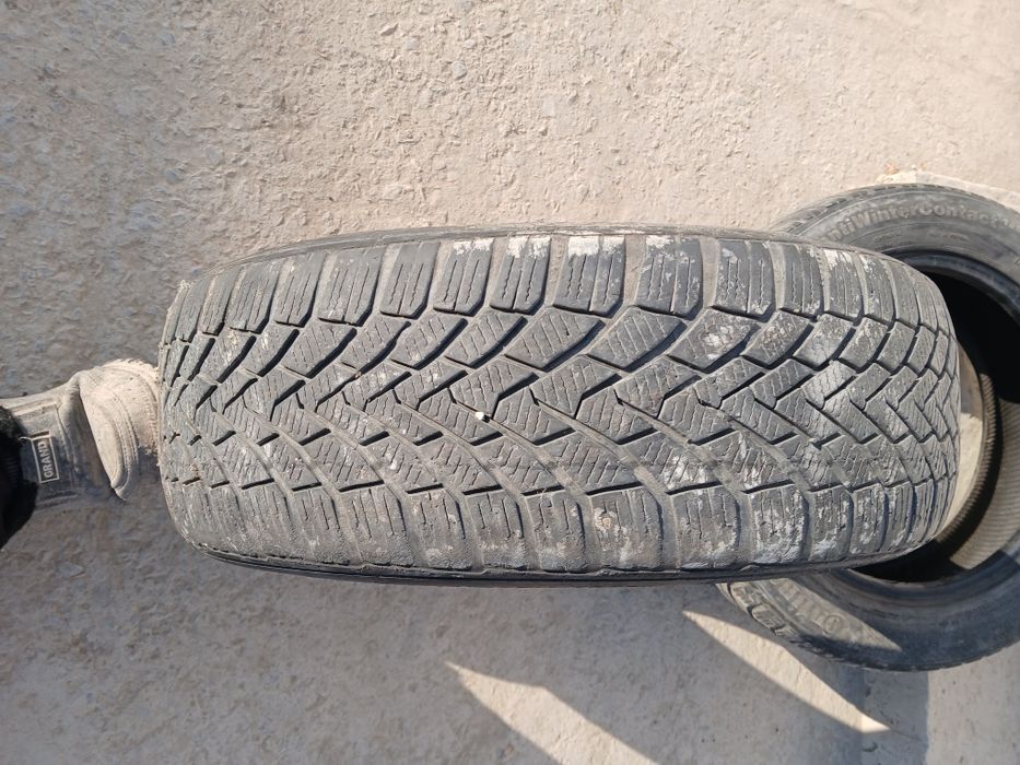 Шины зимние./кыскы дон-к/2 шт. Континенталь.