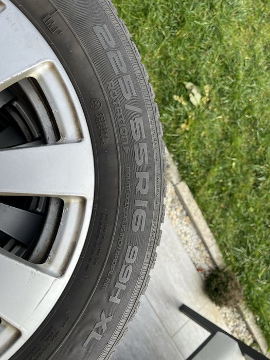 Anvelope Iarna Nokian 225 55 R16