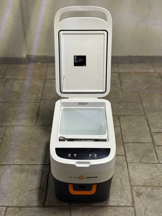 Lada frigorifica electrica Peme cu compresor, 35 litri