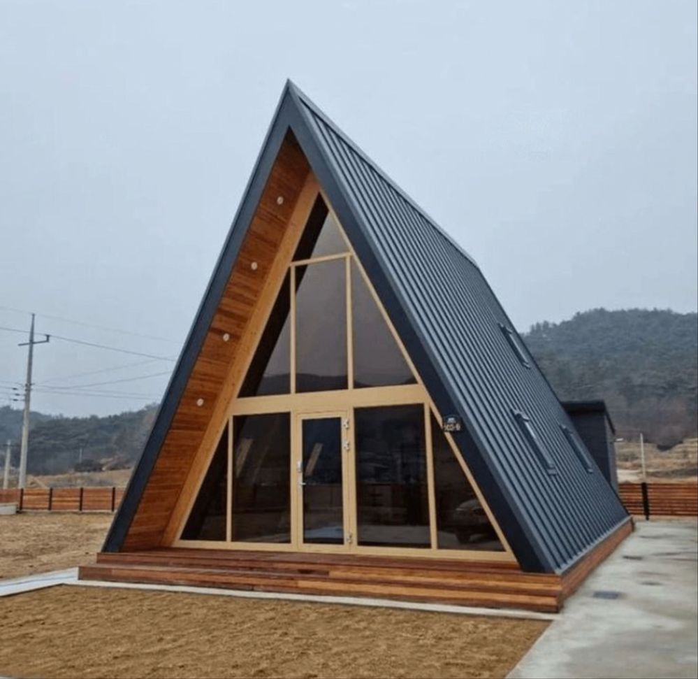 Cabane Aframe pe structura de lemn la gata sau la rosu