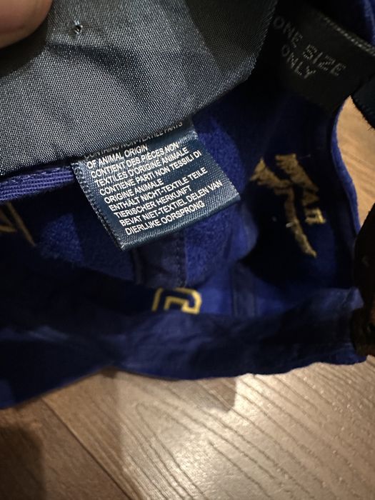 Ralph Lauren - вълнена шапка с козирка