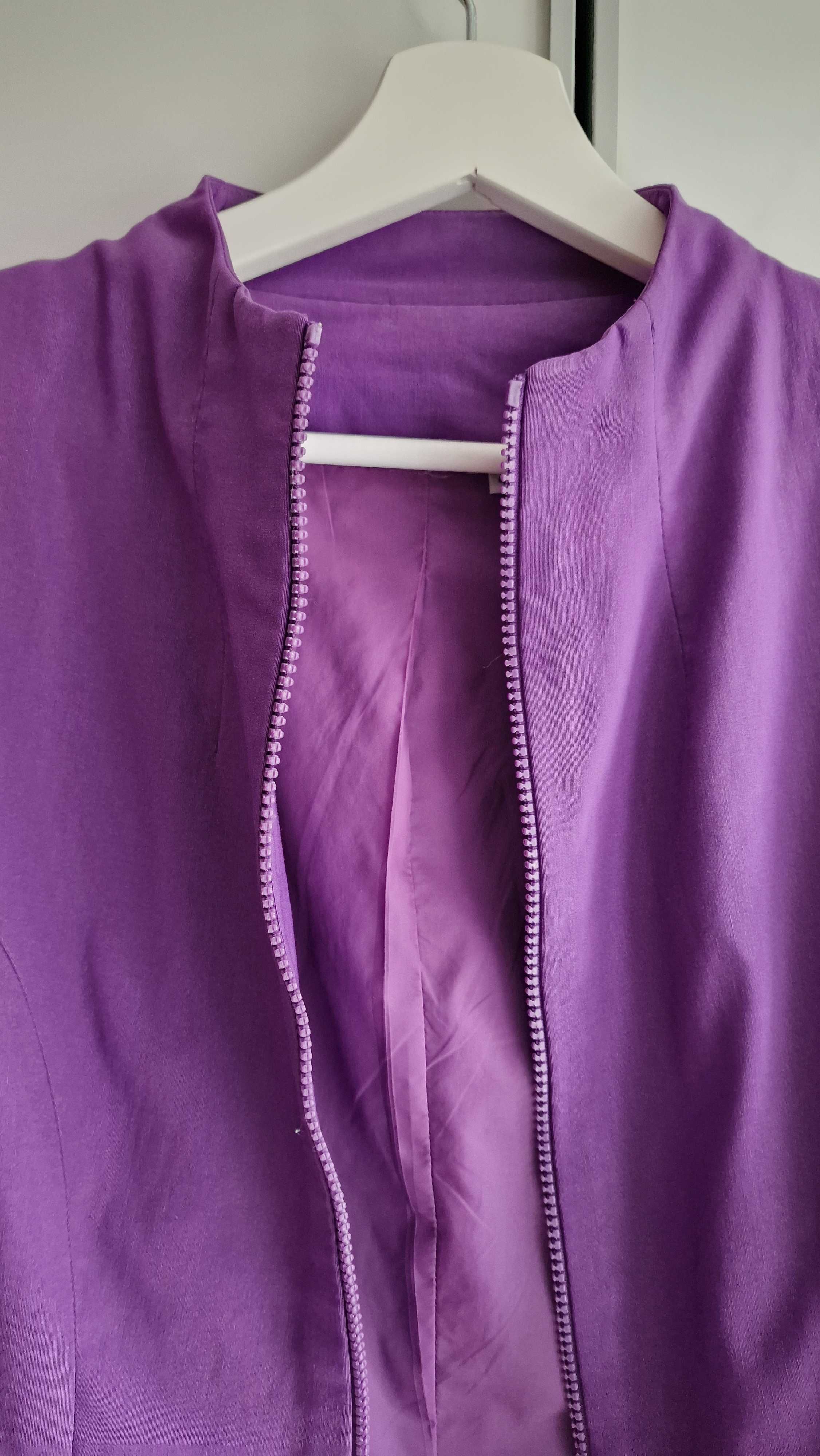 Sacou elegant captusit, tip jacheta cu fermoar dublu sens