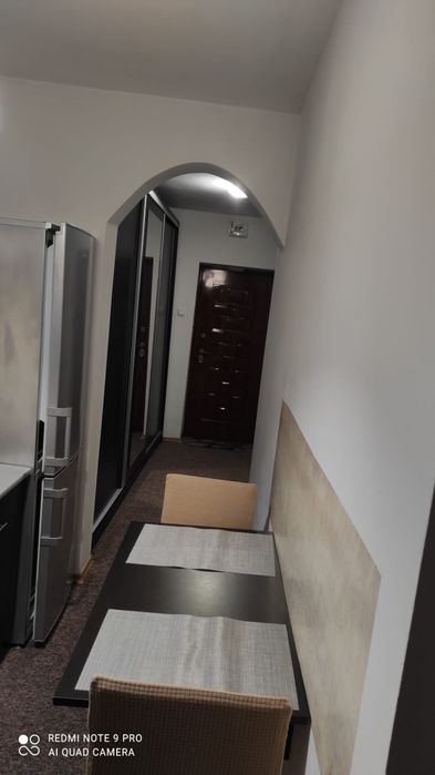 Închiriez garsonieră Uverturii Lujerului