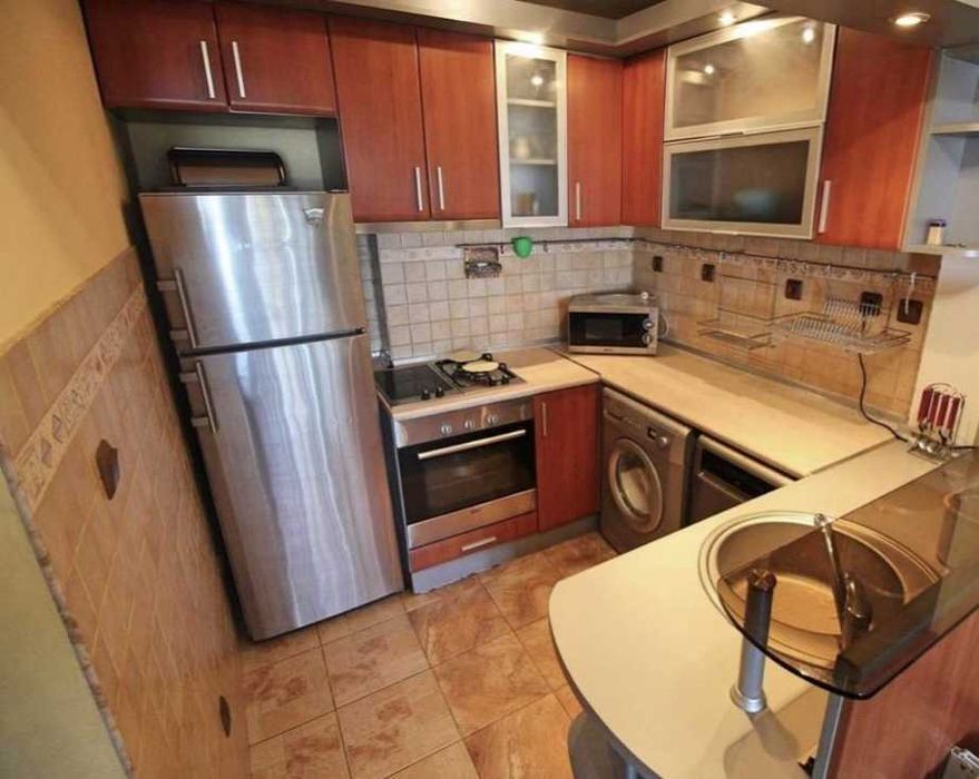 Дава се под наем Двустаен апартамент в Бургас, Лазур - 70 кв.м за 275 € - Снимка #9