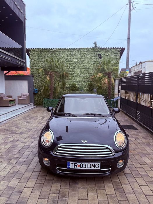 Mini Cooper Unic Proprietar Diesel 6 trepte consum5%100 Model FULL preț mic și FIX